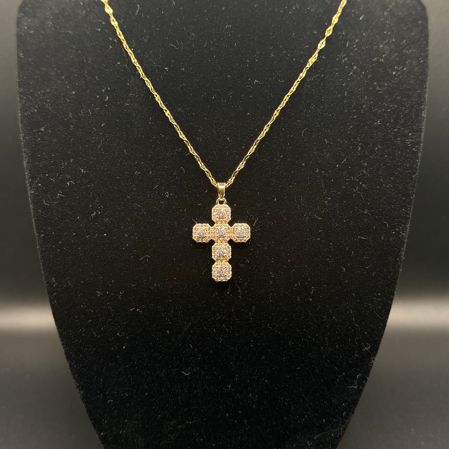 Collana con Croce Baguette